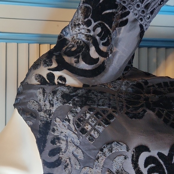 Eliza J Black Velvet Damask Pattern Dress - Picture 7 of 14